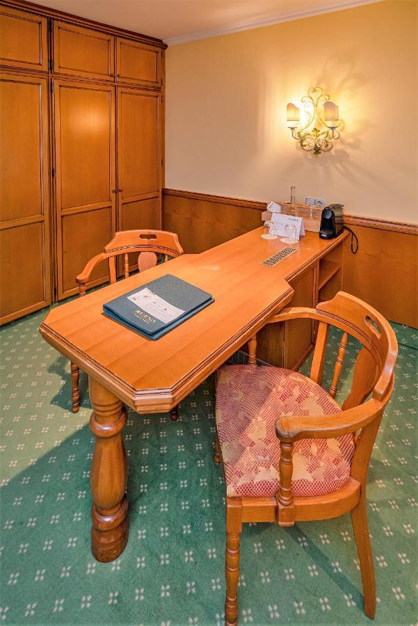 Parkhotel Traunstein Ngoại thất bức ảnh